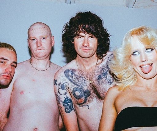 Amyl and The Sniffers Cartoon Darkness Tour