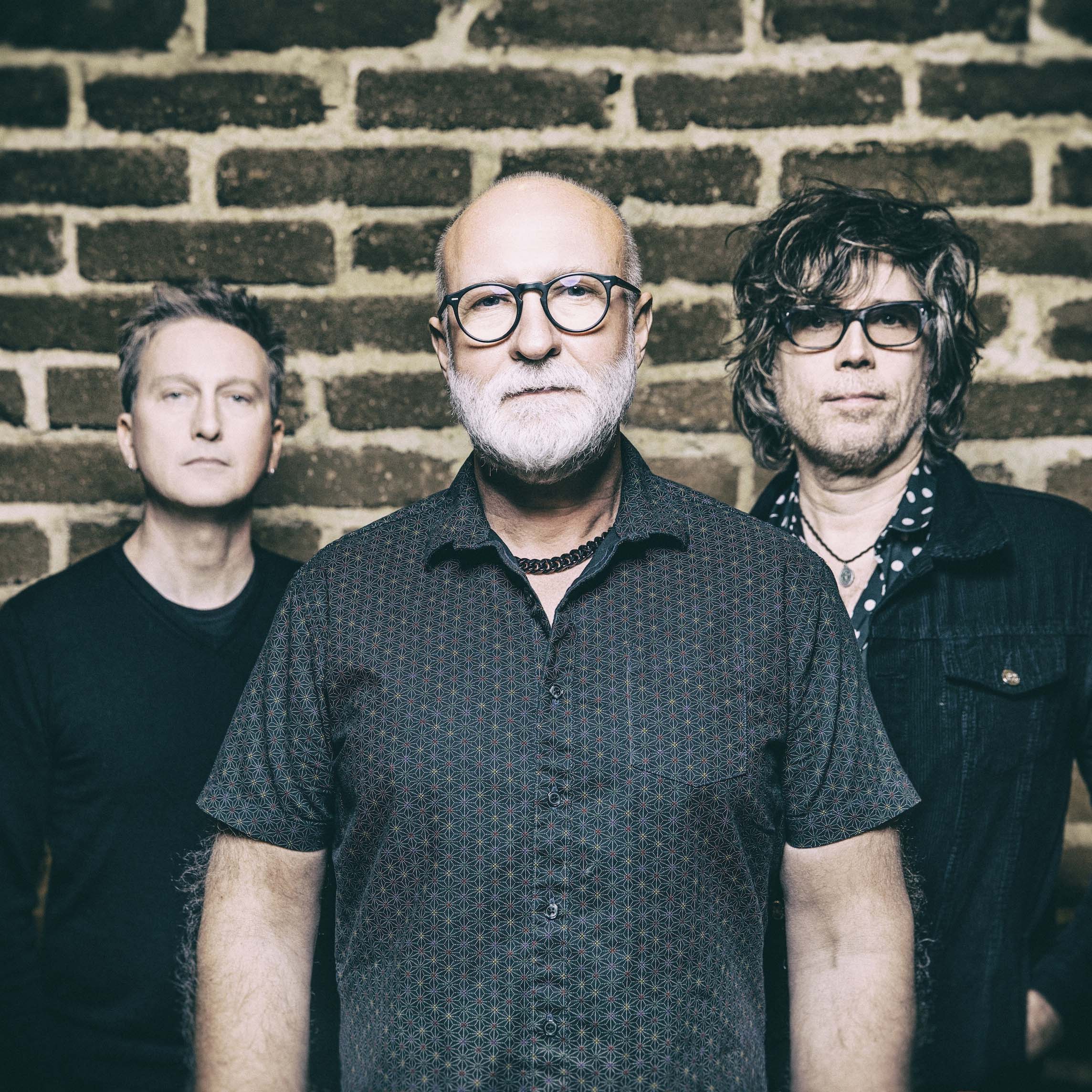 Bob Mould Band: Here We Go Crazy