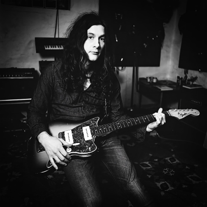 Kurt Vile & The Violators w. Merce Lemon