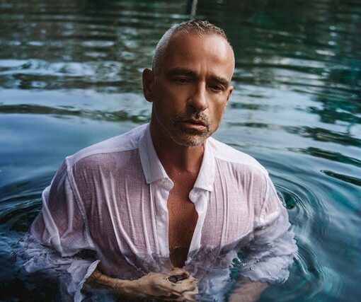 Eros Ramazzotti - UNA HISTORIA IMPORTANTE